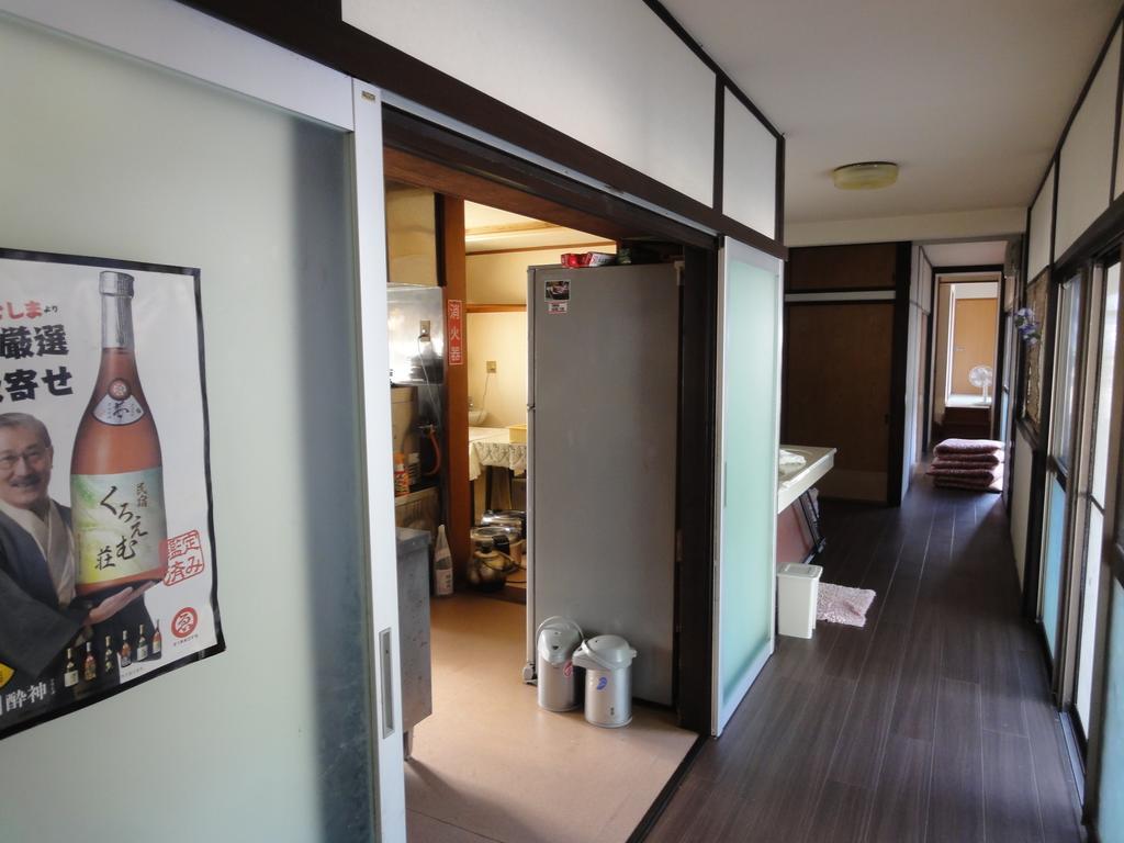 Kuroemuso Hotel Katsuura  Buitenkant foto